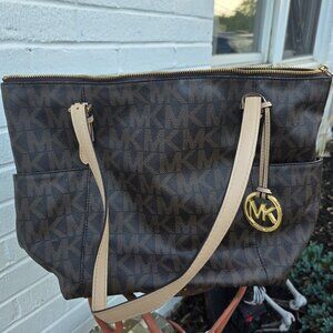 Michael Kors Tote